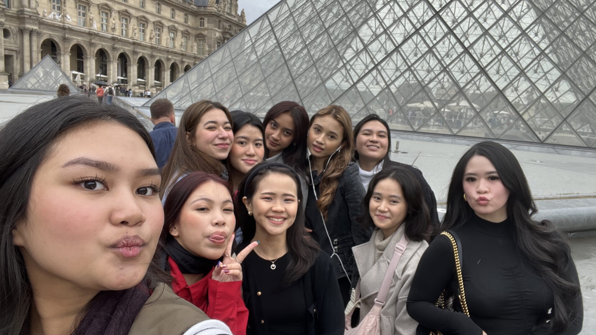 B26 Immersion Trip to Paris